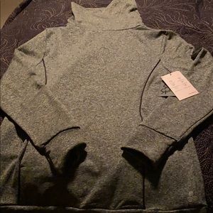 Active wear charcoal grey cold long sleeve